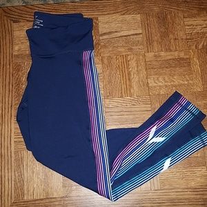 NEW Vineyard Vines Whale Stripe Perform Leggings